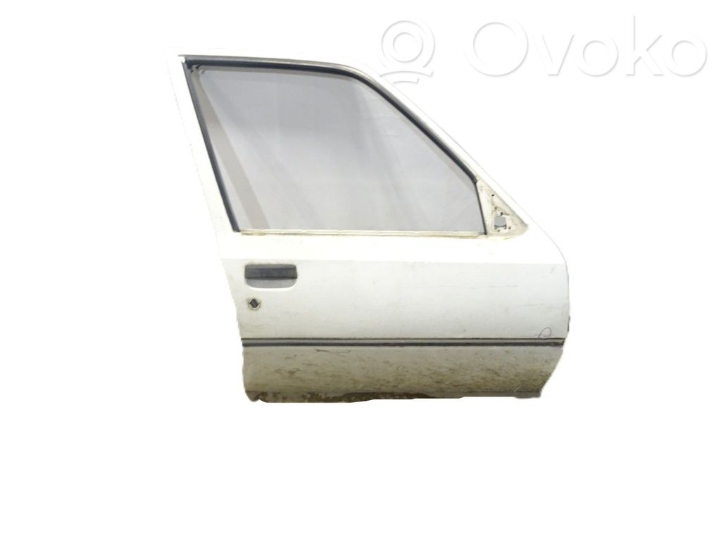 Peugeot 205 Puerta delantera 