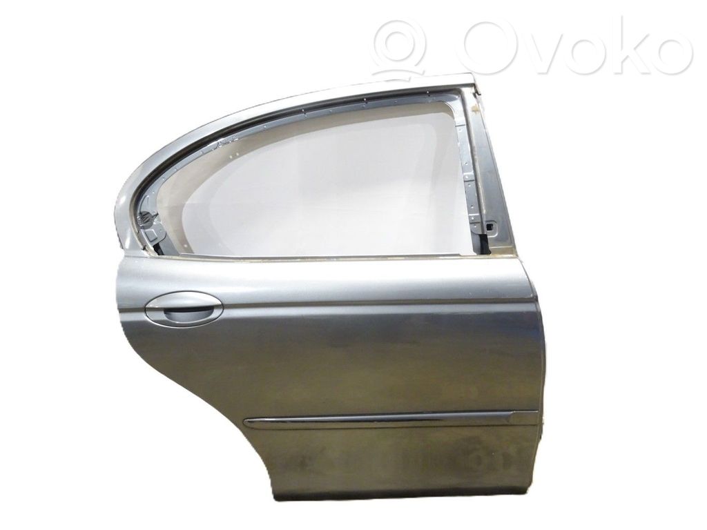 Jaguar X-Type Rear door 