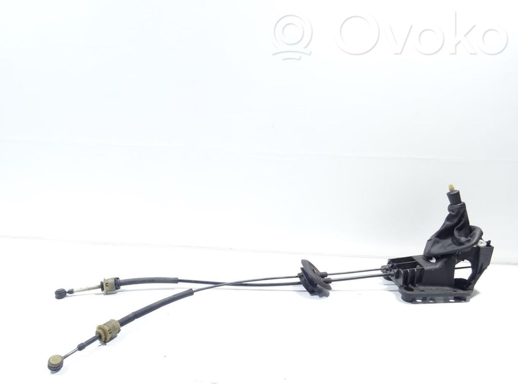 Peugeot 207 Gear shift cable linkage 