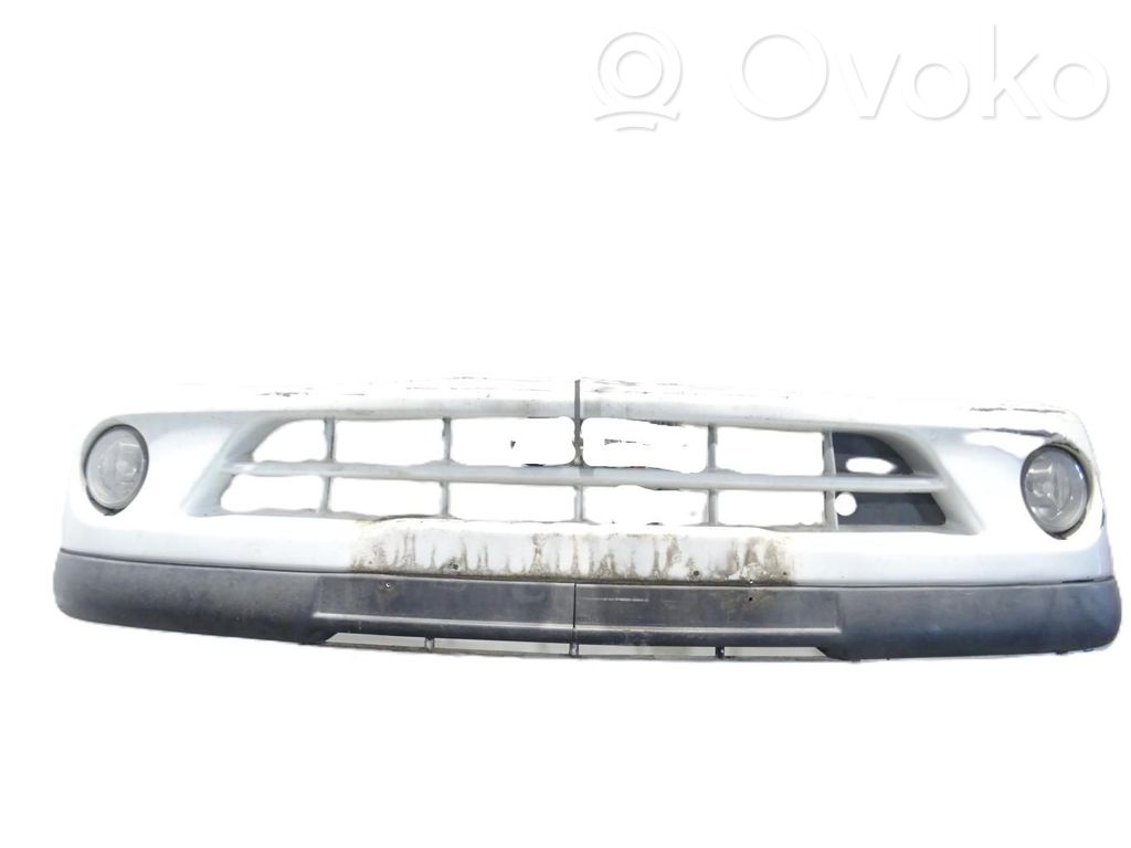 Renault Scenic I Parachoques delantero 