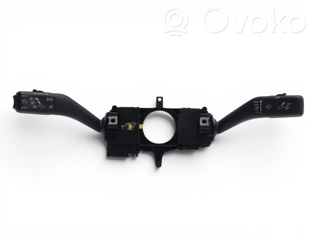 Volkswagen Beetle A5 Wiper turn signal indicator stalk/switch 