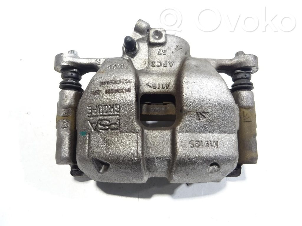 Etujarrusatula   1681371480