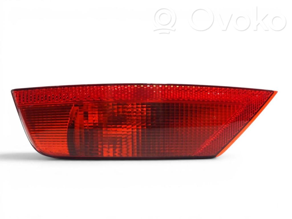 Ford Kuga I Miglas lukturis aizmugurē 