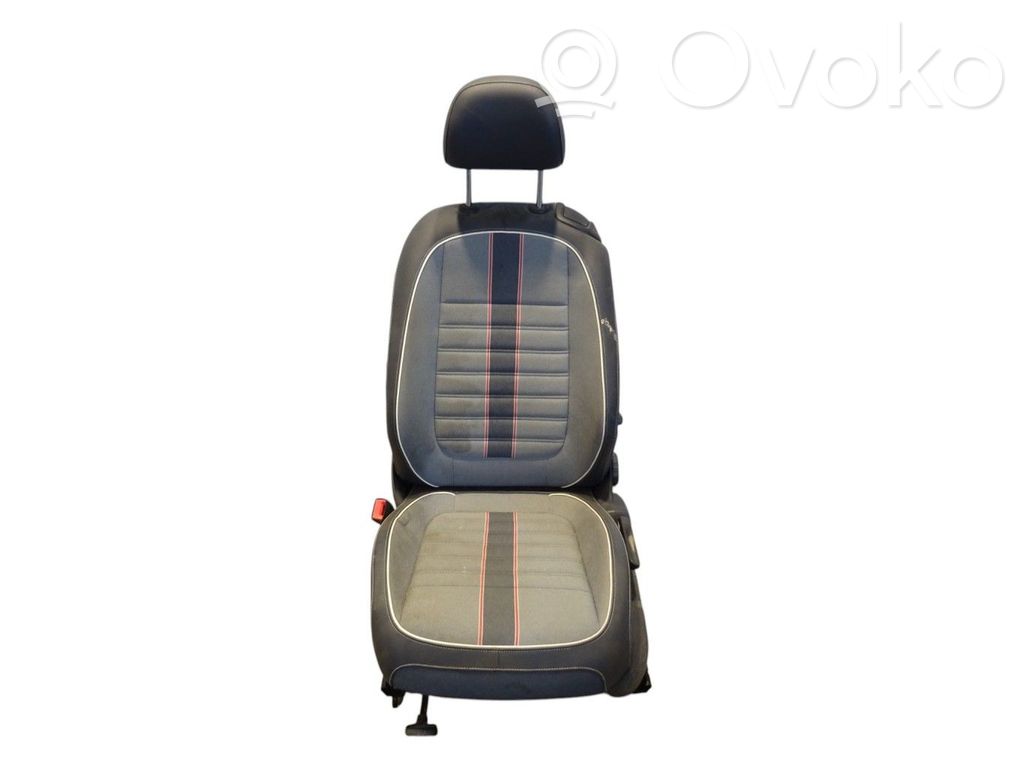 Fotel przedni kierowcy   5C5881806BFLRX