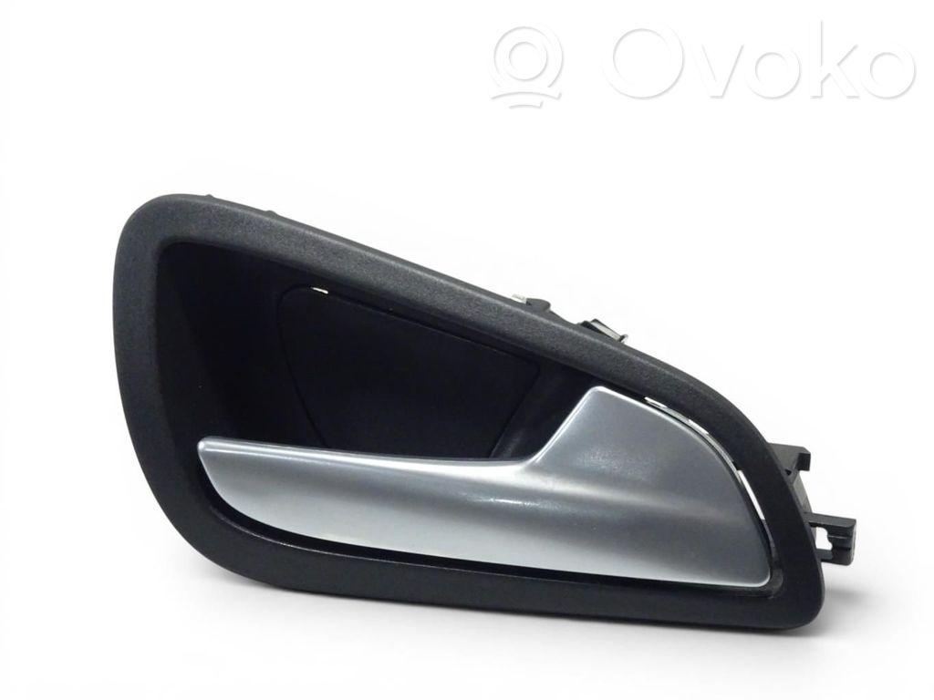 Ford Focus Front door interior handle 