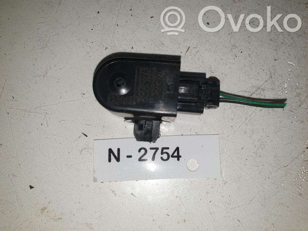 Toyota Avensis T270 Door control unit/module 
