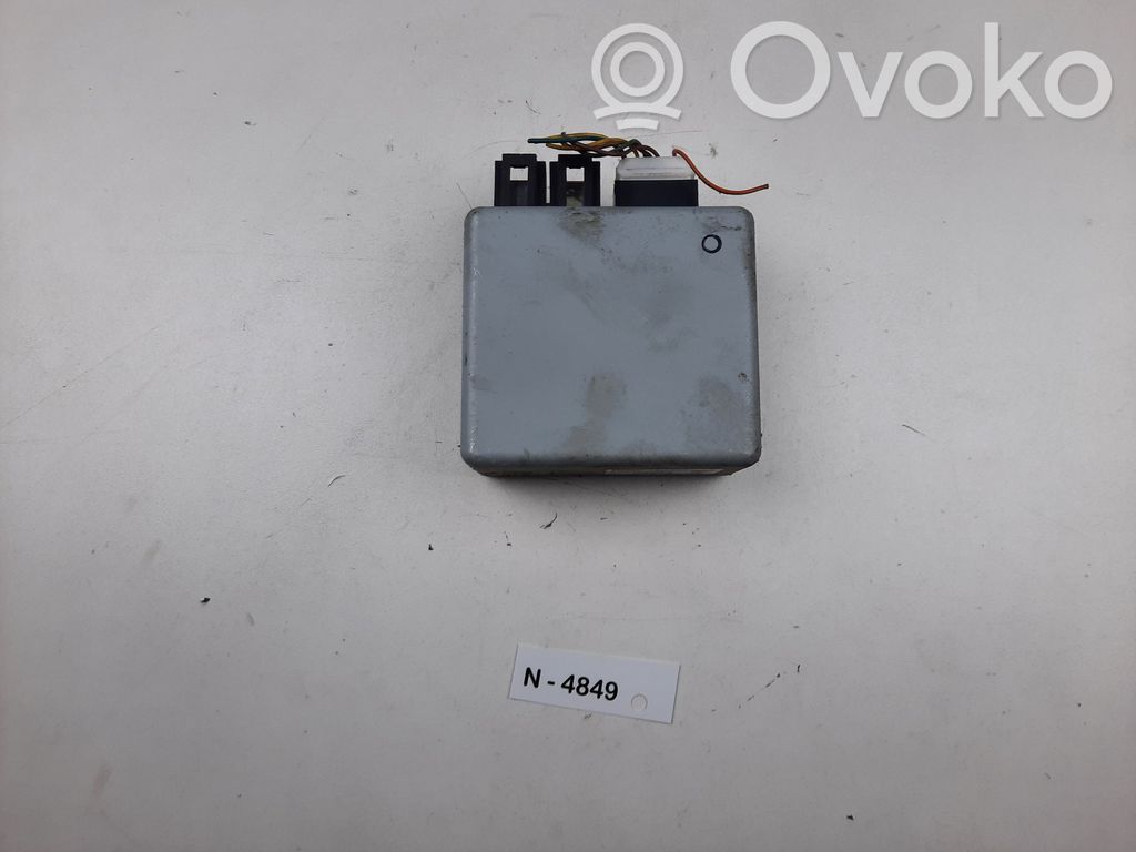 Nissan Note (E11) Stūres pastiprinātāja vadības bloks 