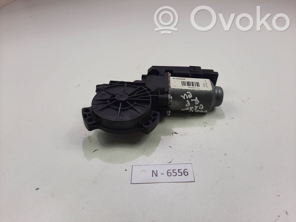 KIA Ceed Etuoven ikkunan nostomoottori 