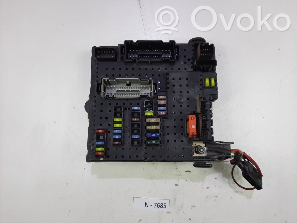 Volvo XC70 Fuse module 