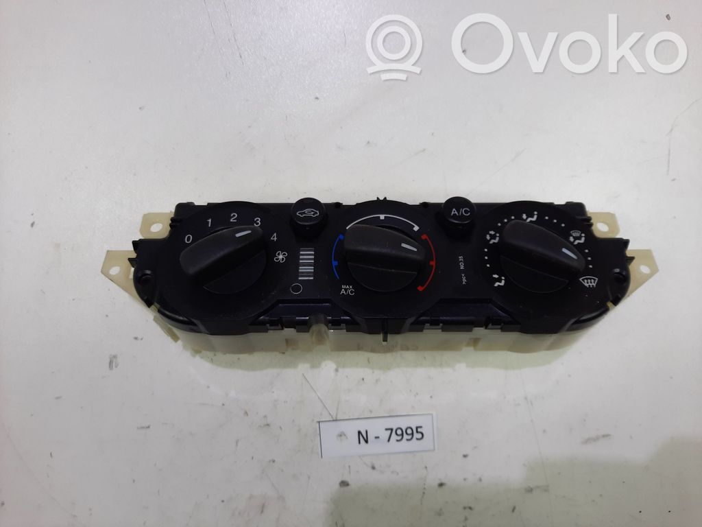 Ford C-MAX II Climate control unit 