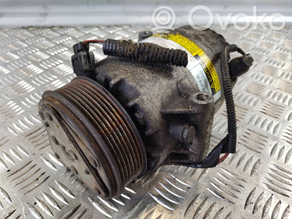 Renault Espace III Air conditioning (A/C) compressor (pump) 