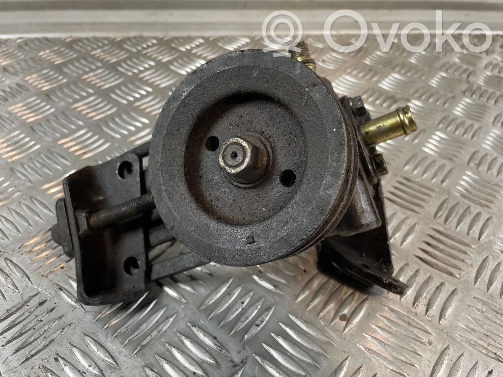 Opel Frontera A Ohjaustehostimen pumppu 