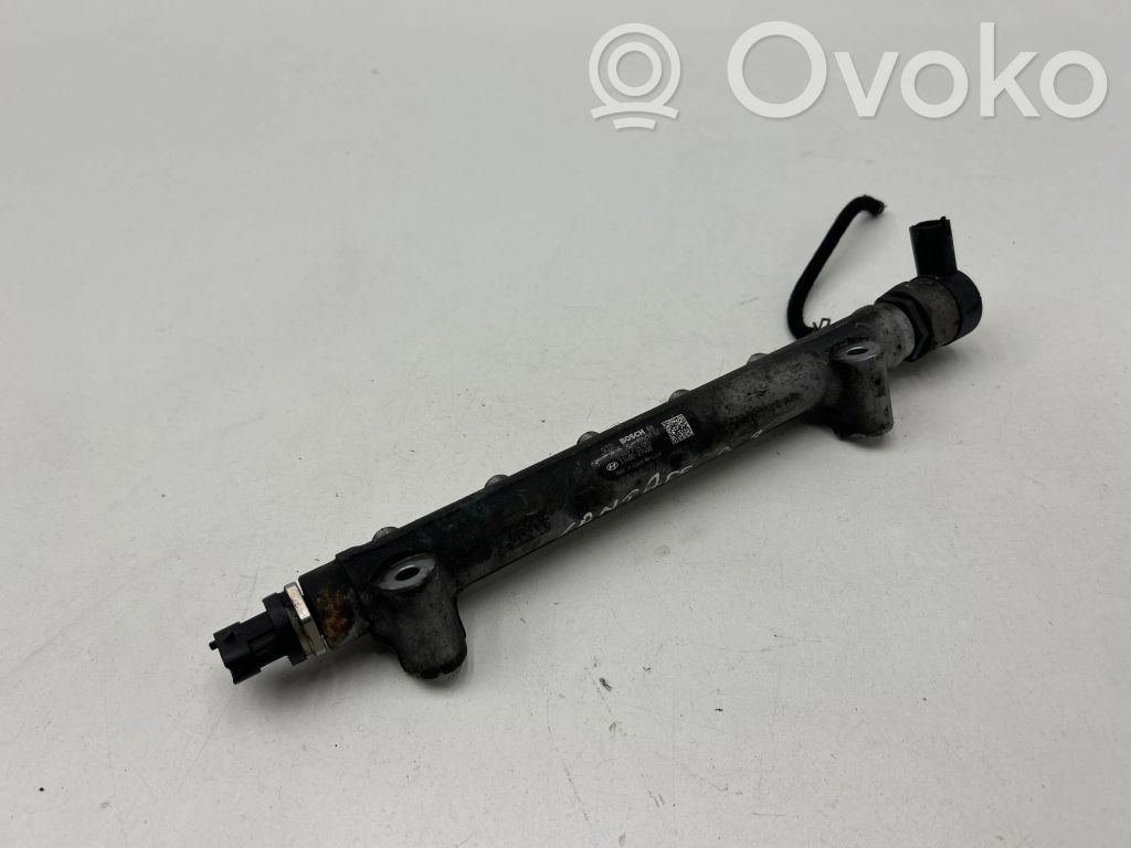 Hyundai Santa Fe Fuel main line pipe 