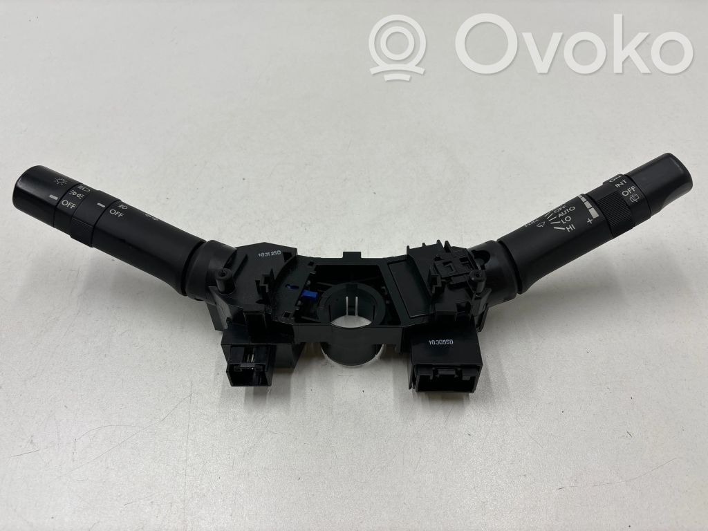 Subaru Outback Wiper turn signal indicator stalk/switch 