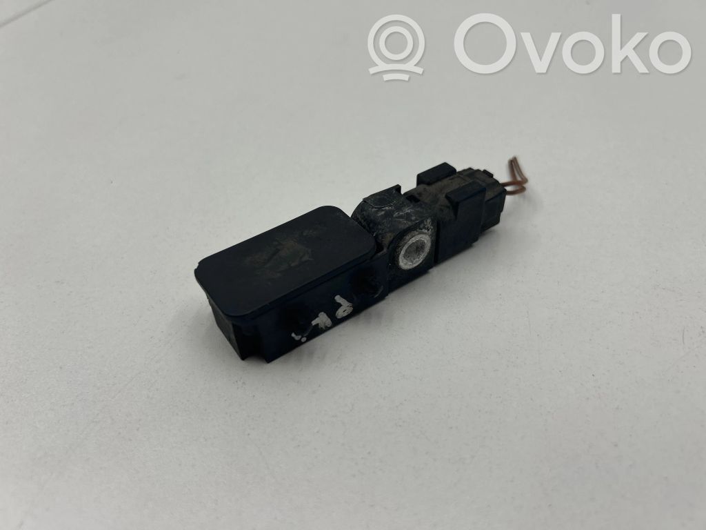 Airbagsensor Crashsensor Drucksensor   GJ6A57K1X