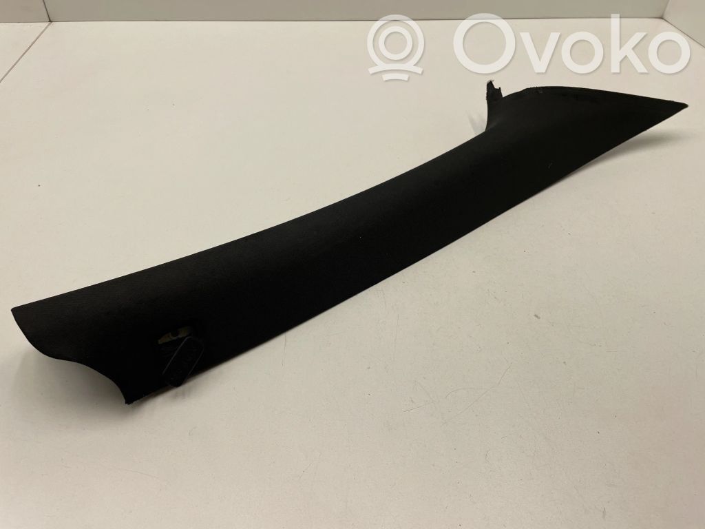 Osłona słupka szyby przedniej / A   4L0867234
