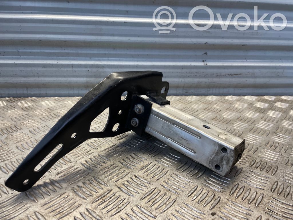 Audi A6 S6 C6 4F Radiator support slam panel bracket 