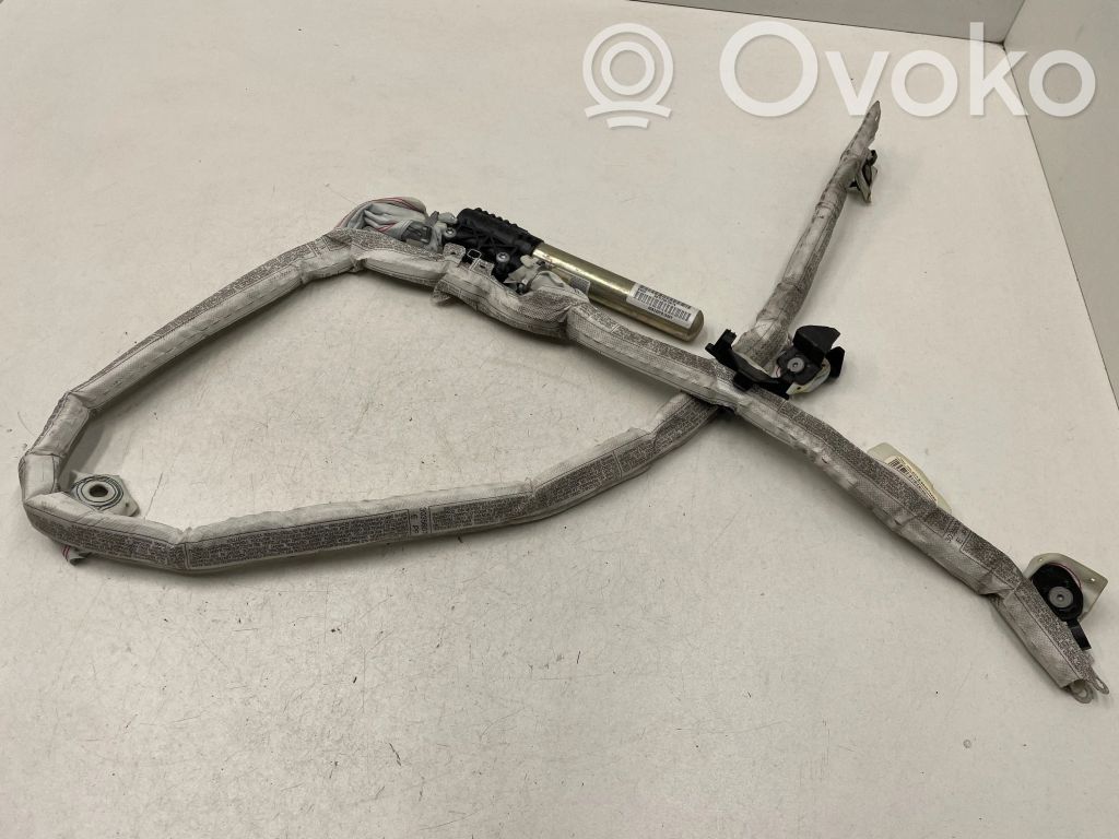 BMW 1 E81 E87 Stogo oro pagalvė (užuolaida) 