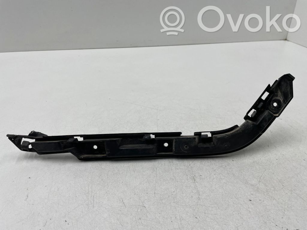 BMW 1 E81 E87 Galinis laikiklis bamperio 