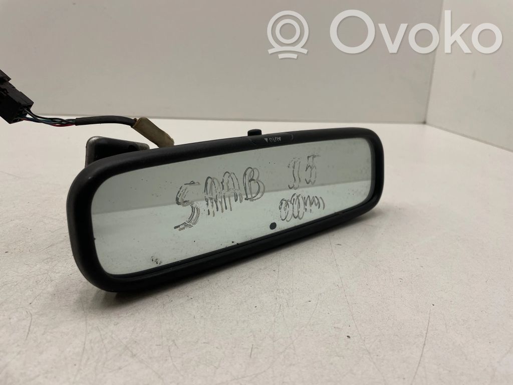 Rear view mirror (interior)   E501018