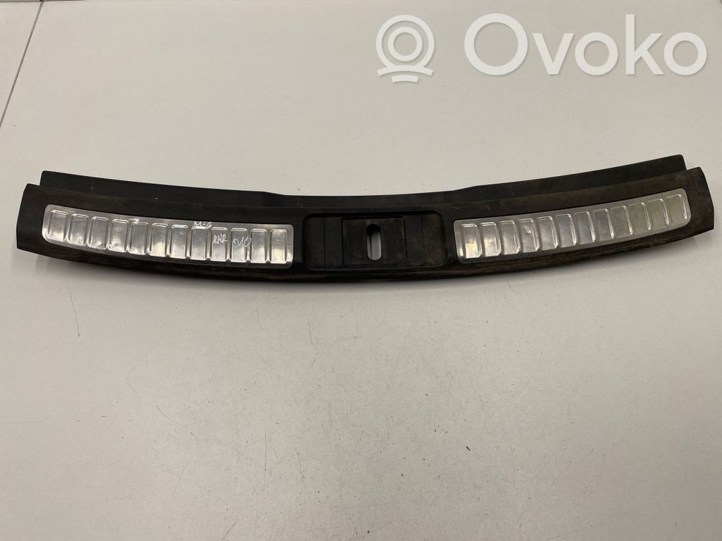 Mazda 6 Protector del borde del maletero/compartimento de carga 