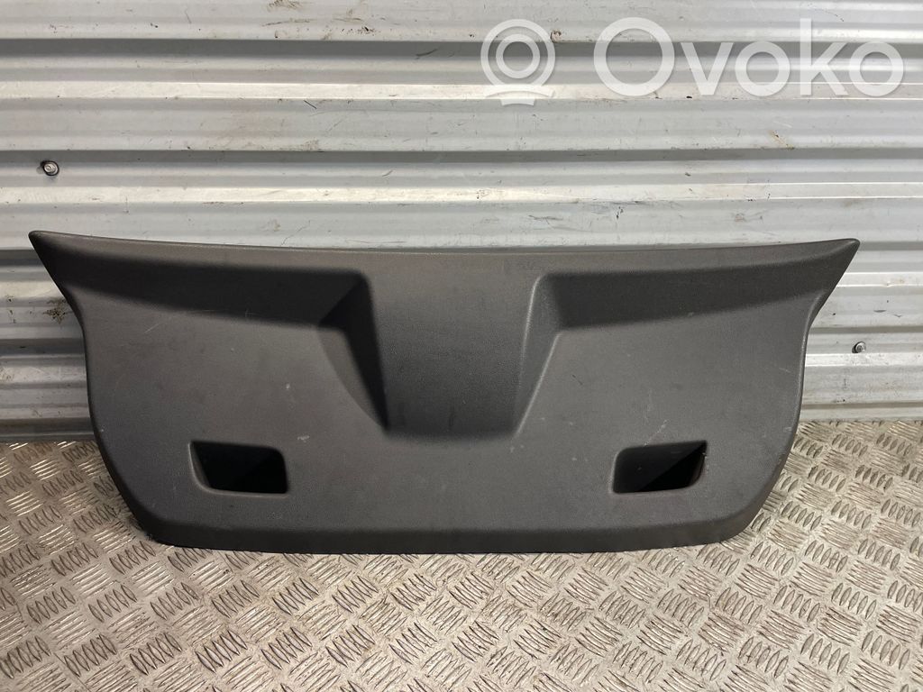 Opel Corsa D Apdaila galinio dangčio 