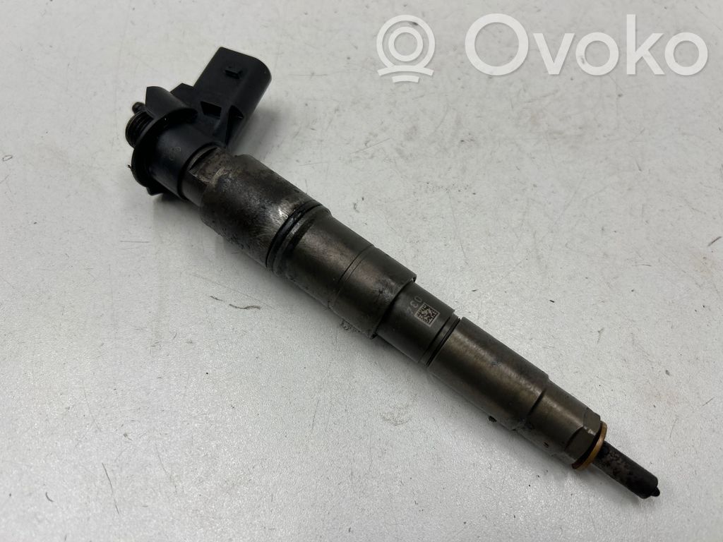 BMW 5 E60 E61 Fuel injector 