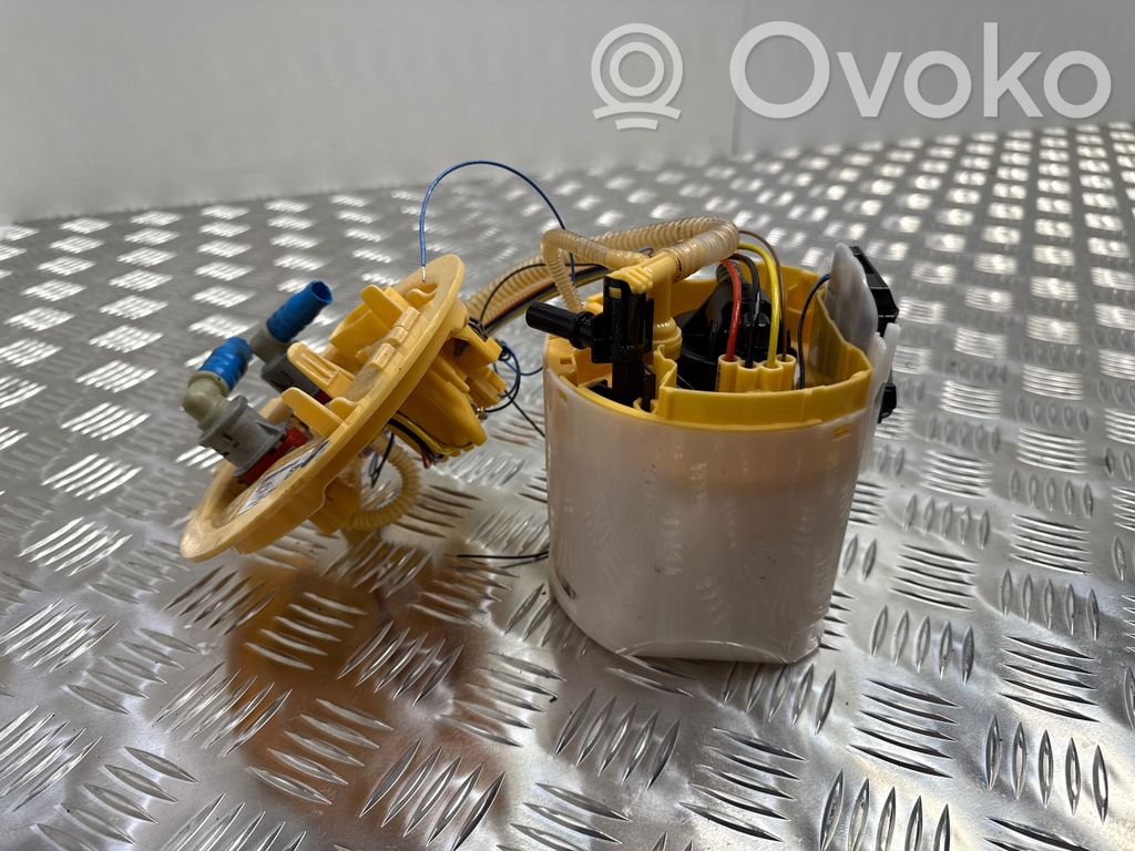 BMW 2 G42 In-tank fuel pump 