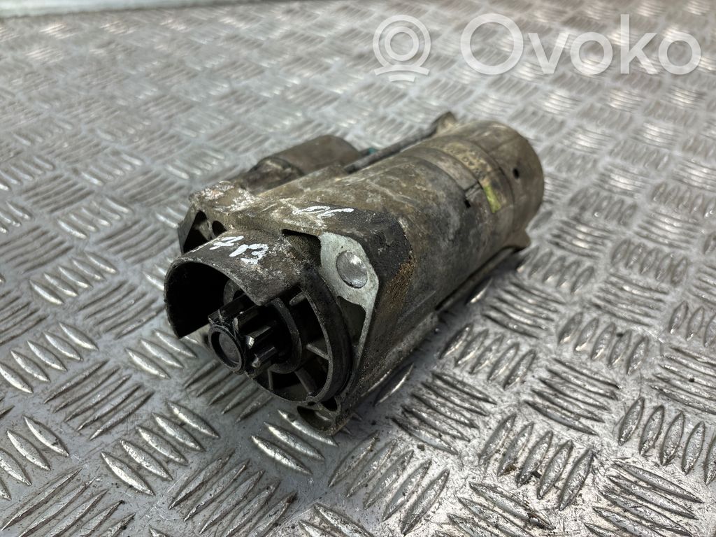 Стартер   077911023J,051103,D7GS17