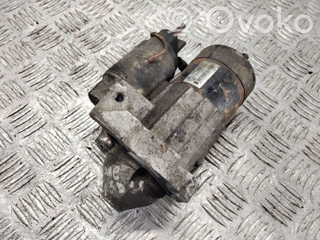 Renault Megane II Starter motor 