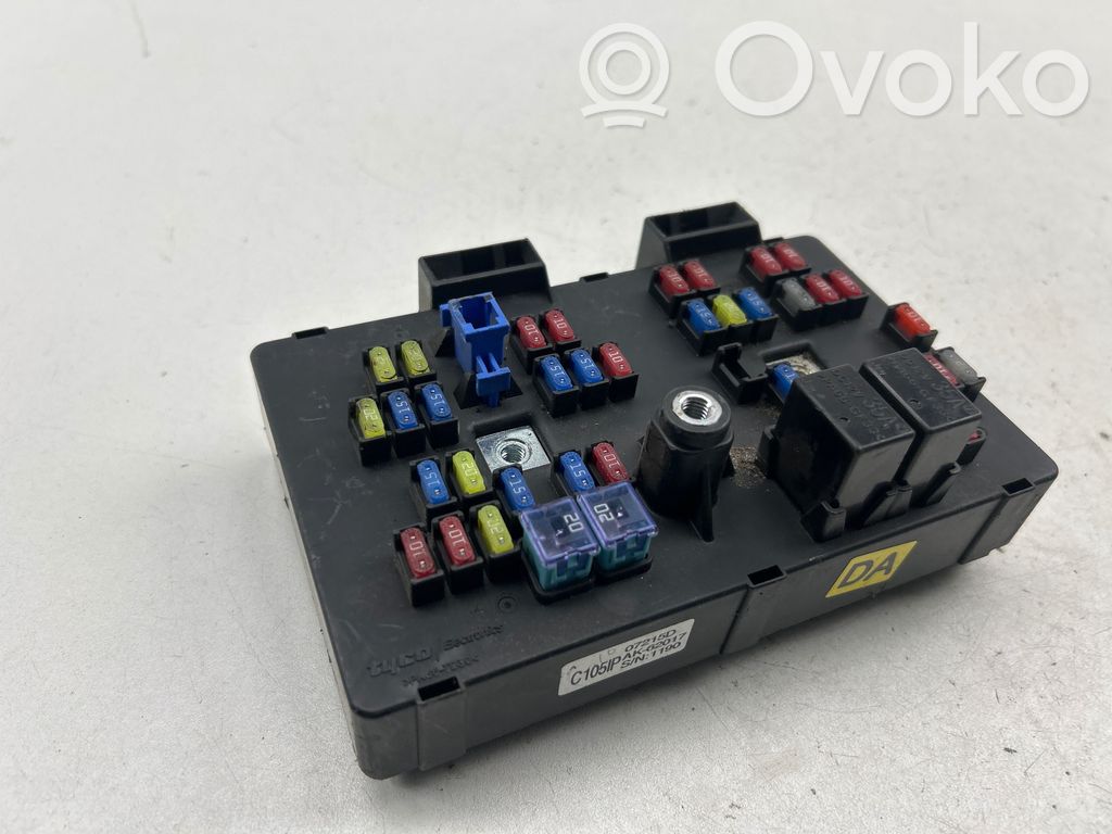 Opel Antara Fuse module 