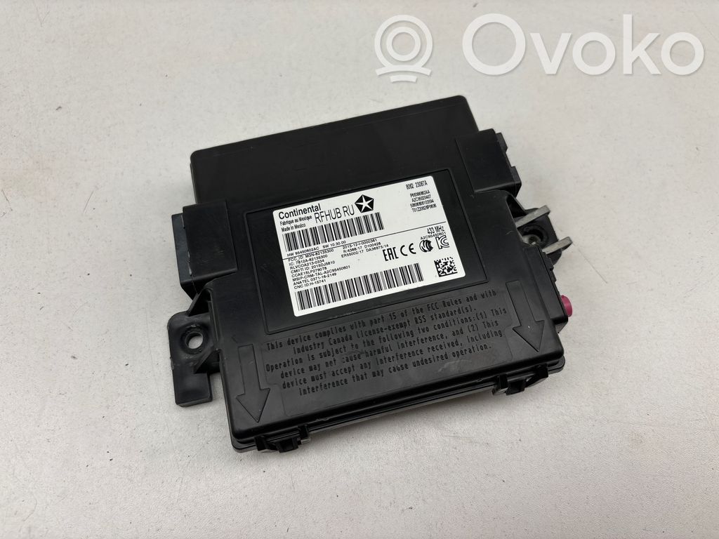 Chrysler Pacifica Keyless (KESSY) go control unit/module 