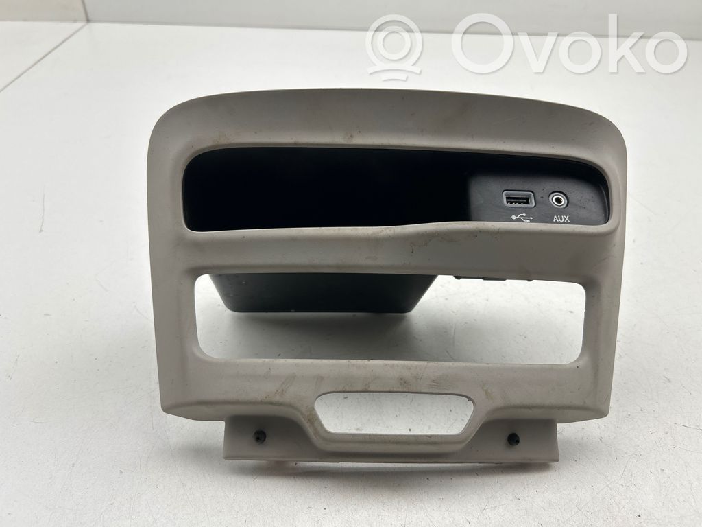 Glove box   61868AH,5103636
