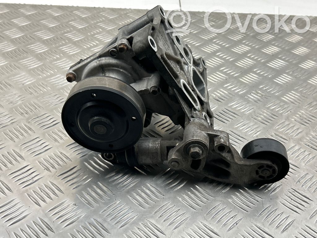 Mazda 6 Water pump 