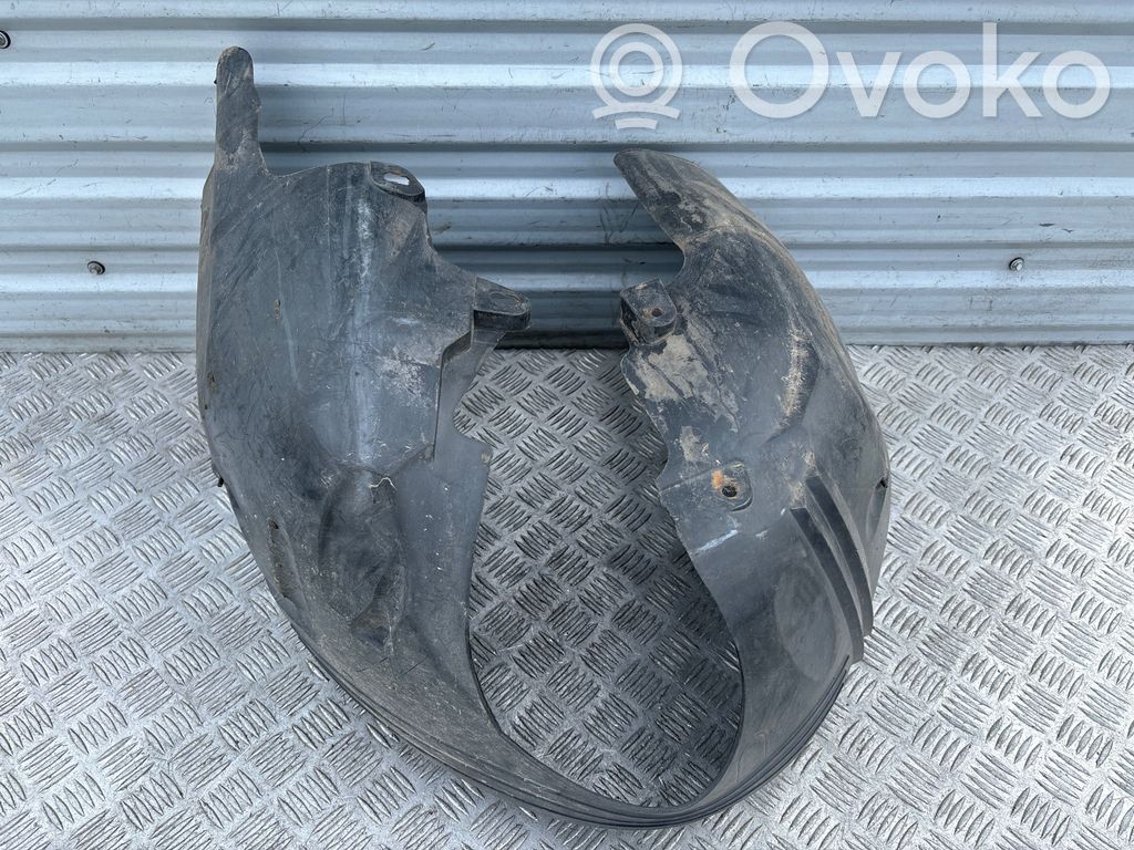 Ford Focus Revestimientos de la aleta antisalpicaduras delanteros 