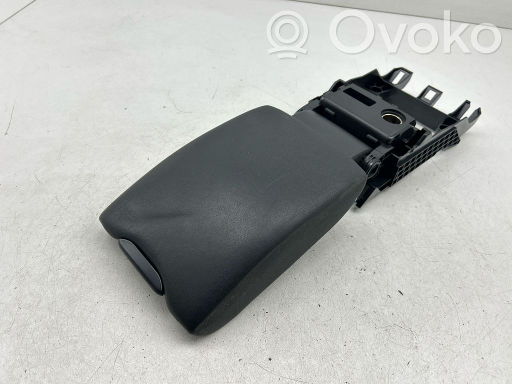Armrest   30755587,30791831