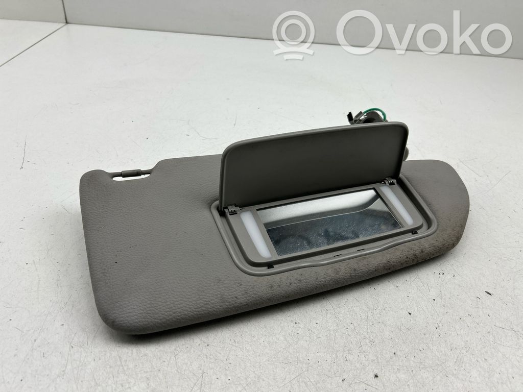 Sun visor