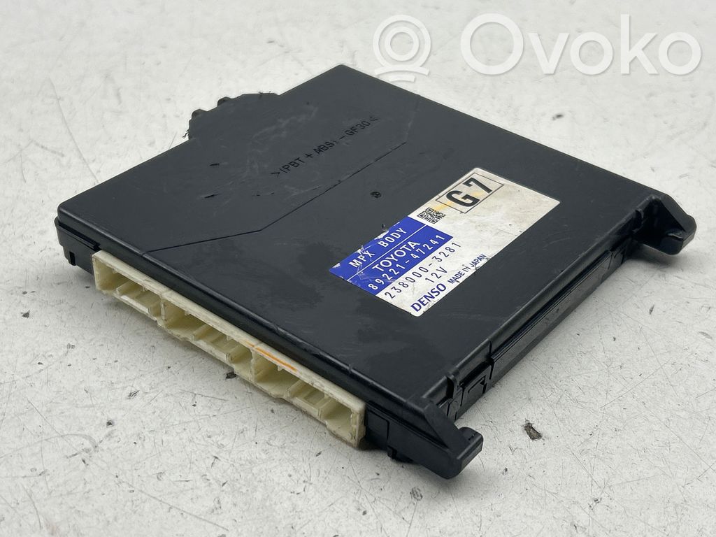 Toyota Prius+ (ZVW40) Module de contrôle carrosserie centrale 