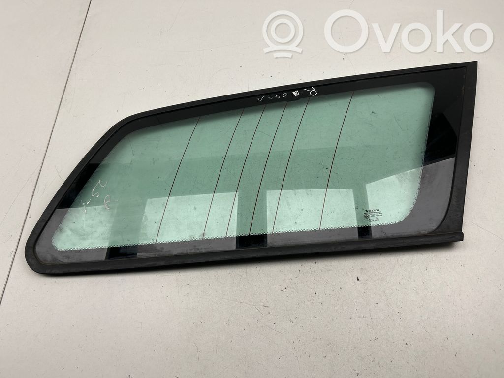 Volvo V50 Rear side window 