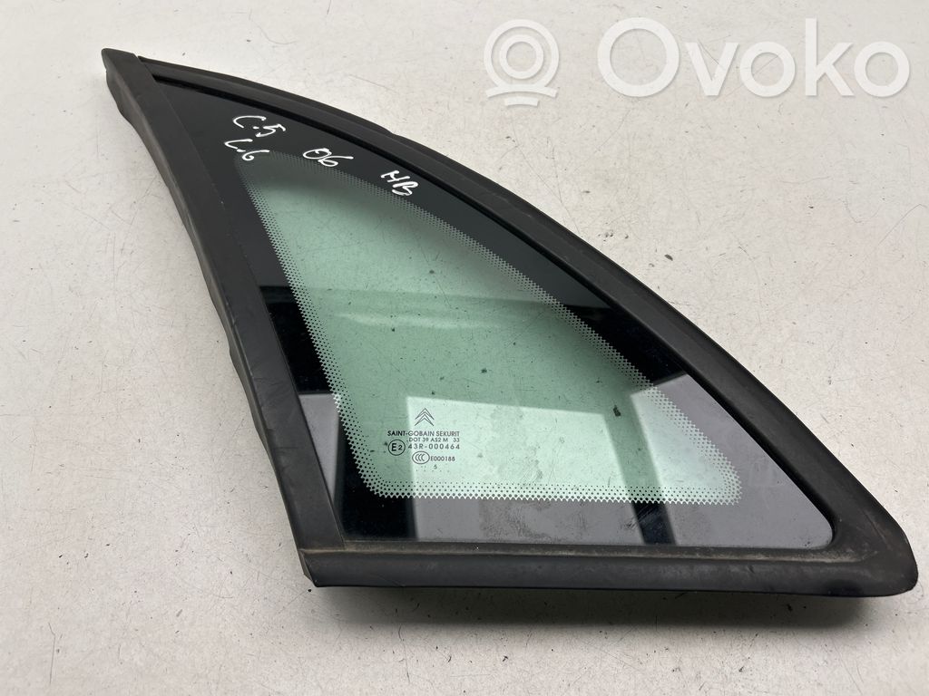 Citroen C5 Galinis šoninis kėbulo stiklas 