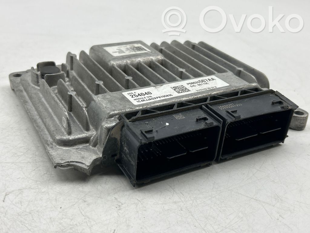 Sterownik / Moduł ECU   P68635507AA,60113C,8795835