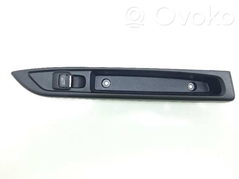 Ford B-MAX Przyciski szyb 