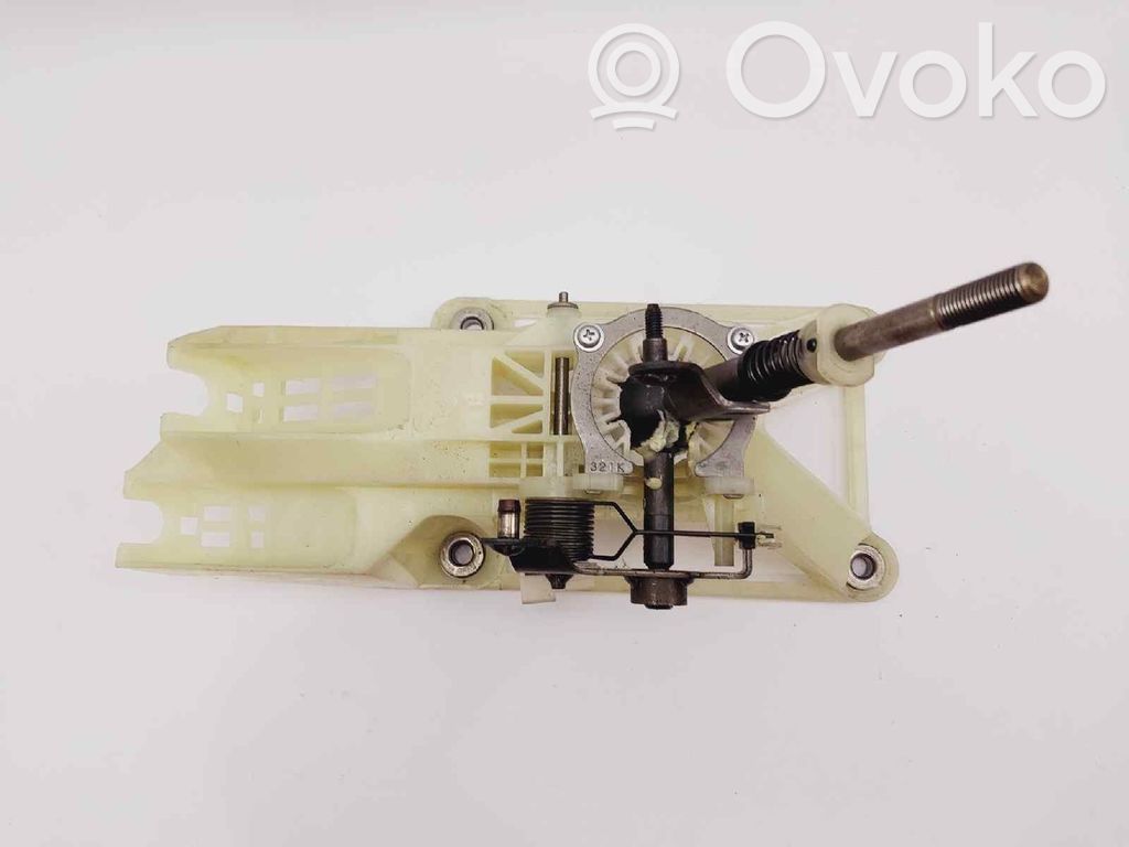 Mazda 3 II Palanca de cambios 