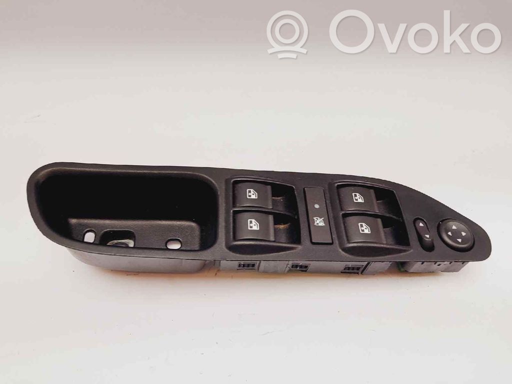 Fiat Tipo Electric window control switch 
