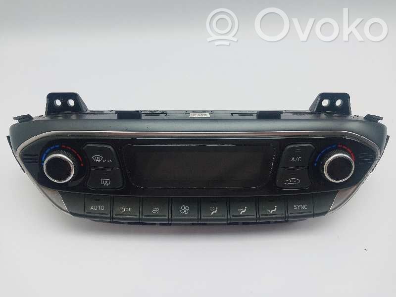 Hyundai i30 Przyciski multifunkcyjne 