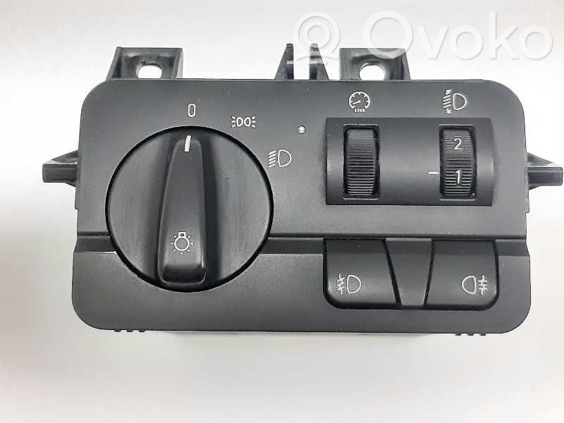 Panel lighting control switch   61316907947,6907947