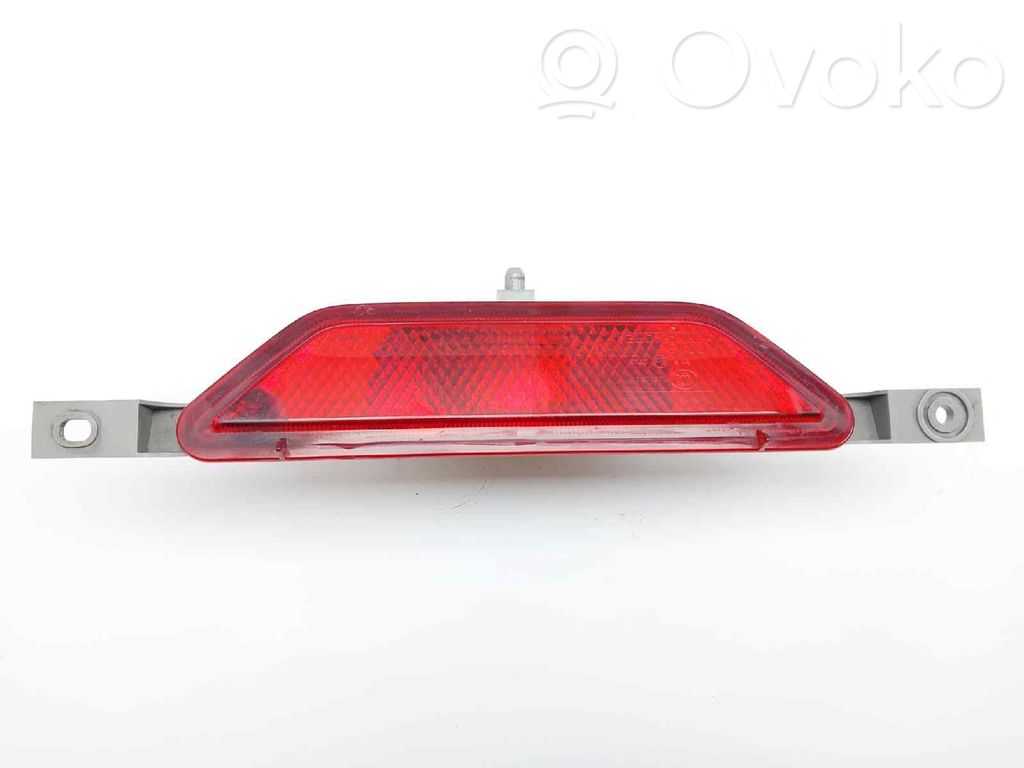 Renault Koleos I Miglas lukturis aizmugurē 