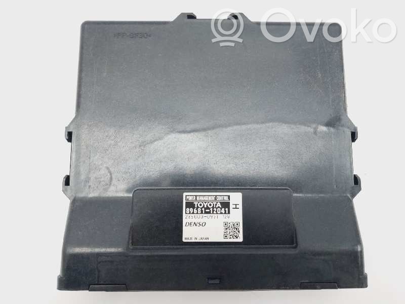 Toyota Auris E180 Interior comfort aerial antenna 