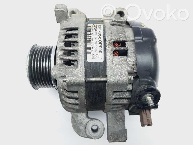 Toyota Auris E180 Alternador 