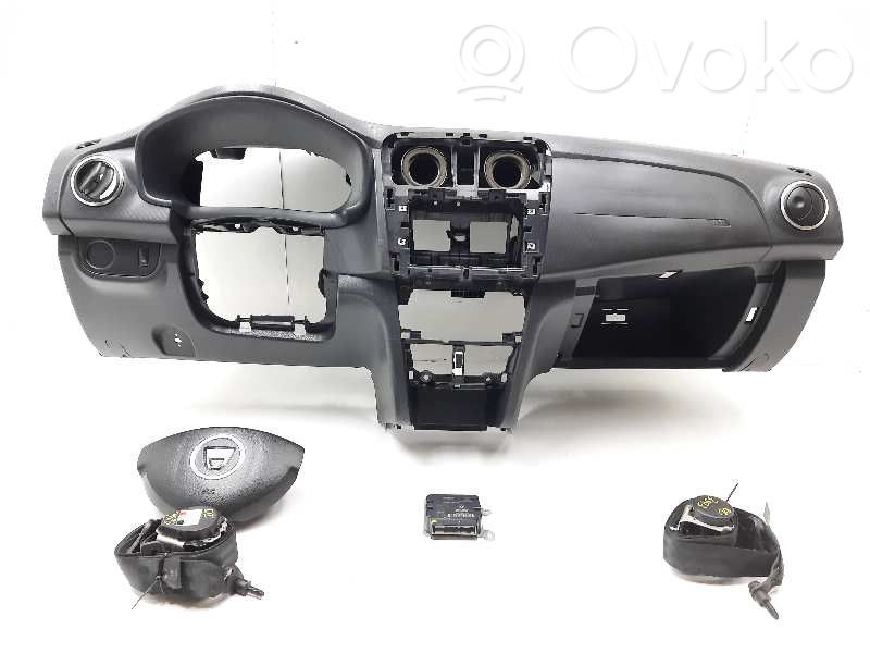Dacia Sandero Drošības spilvenu komplekts 